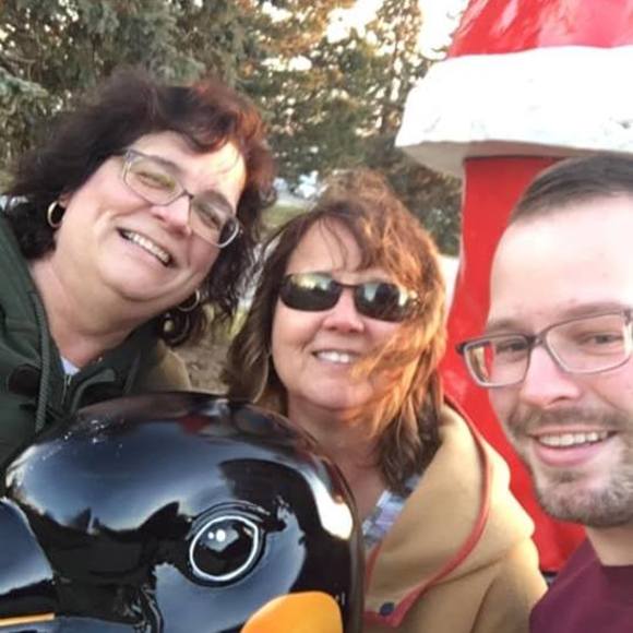 Meet your Posher, Dawn - Picture 5 of 5